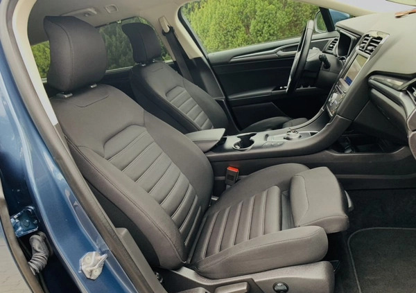 Ford Mondeo cena 69900 przebieg: 186000, rok produkcji 2020 z Korsze małe 562